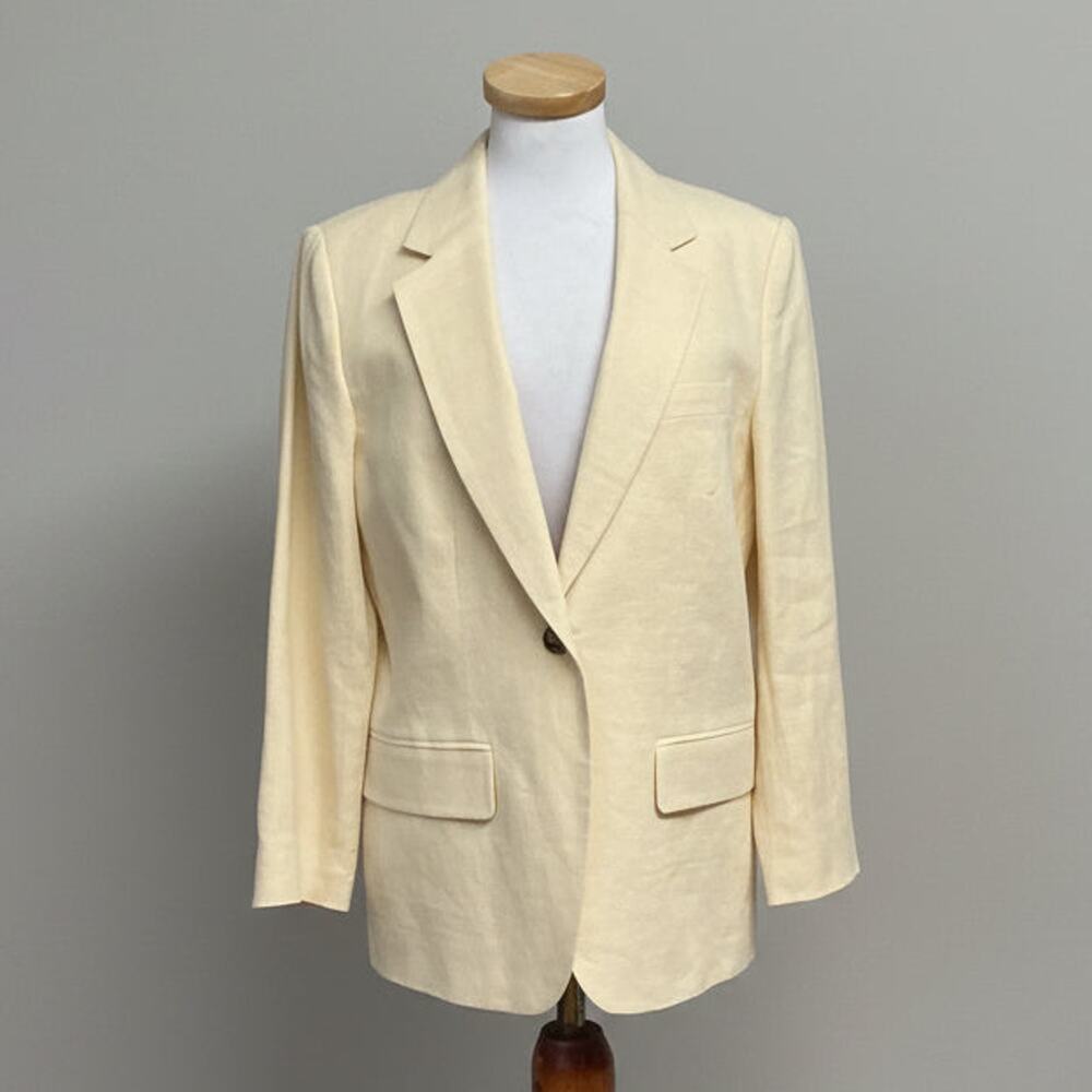 Banana Republic cream linen jacket, size 4P